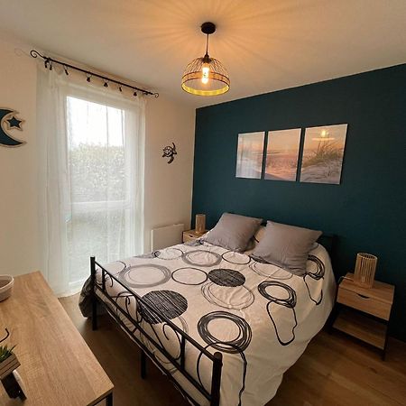 Appartement Avec Jardin A Rochefort Esterno foto